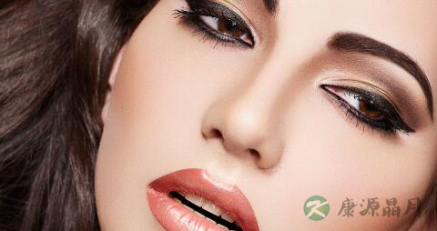 手术隆鼻要多少钱