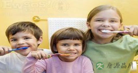 牙龈萎缩吃什么