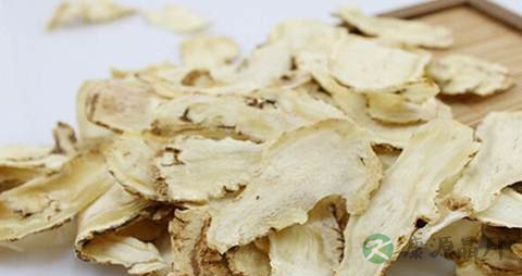 脚骨折吃什么补品