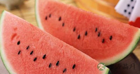 西瓜皮擦脸好吗