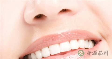 拔牙后要注意什么