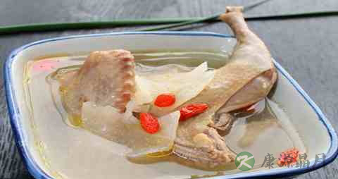 喉咙痛吃什么比较好