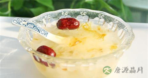 银耳冰糖水的作用