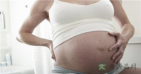 呕吐出血是什么病