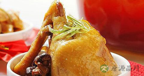 感冒喉咙痛能吃鸡吗