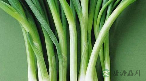 吃葱有讲究 哪些人不宜吃