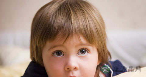 小孩掉头发的原因