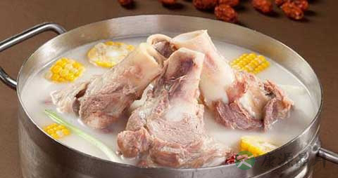 骨头摔伤吃什么好