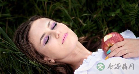 怎么样使眼睛变大