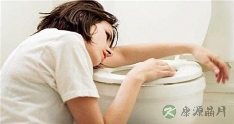 呕吐出血是什么病