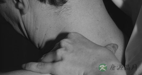 内急憋尿怎么办