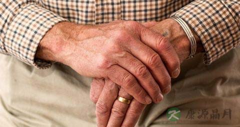 肌腱囊肿怎么办