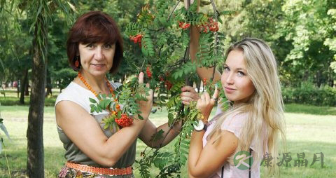 阴毛早发育症状