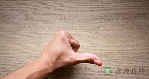 拇指外翻如何治疗