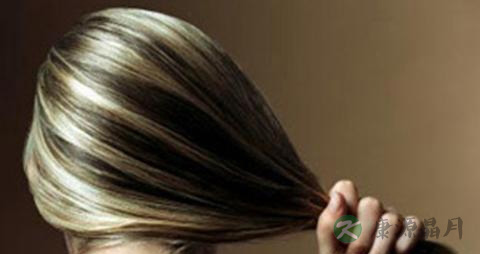 生完孩子后脱发严重怎么办