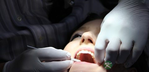 种植牙齿的利与弊