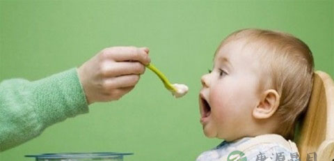 小儿贫血吃什么