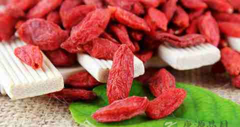 吃什么会使头发变黑