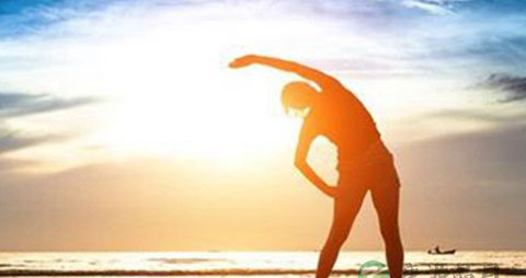 换股骨头后吃什么