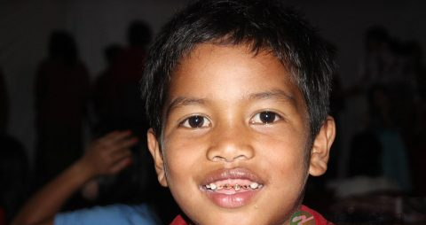 十滴水治痱子吗