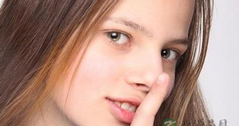 吃什么头发长得快