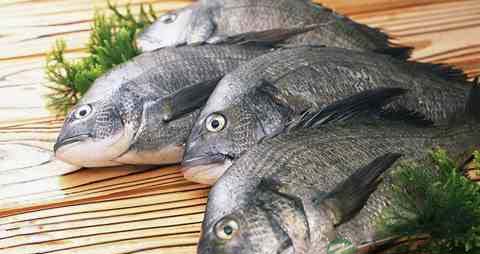 生完宝宝老是掉头发怎么办