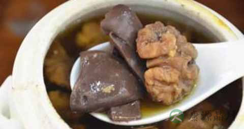 吃什么能把头发变黑