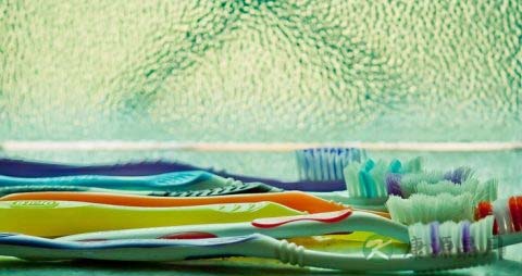 牙刷多久换一次