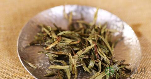 白茶可以治感冒吗