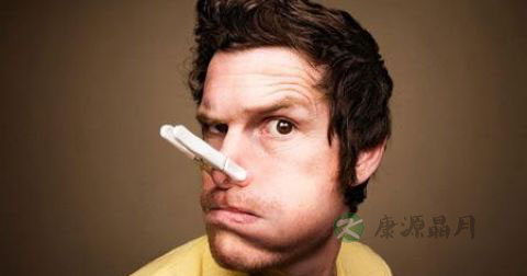 经常上网会流鼻血吗