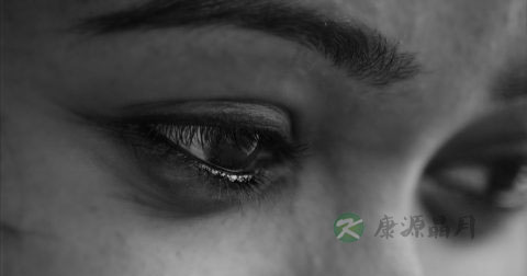 额头出油怎么办 额头出油怎么办