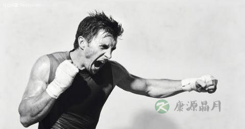 男人牙齿松动是怎么回事