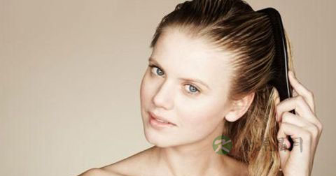 男人肚子疼是什么病