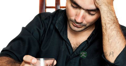 如何护理喝醉酒的人？24个护理技巧