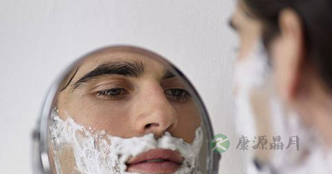 男人什么时候刮胡子最好