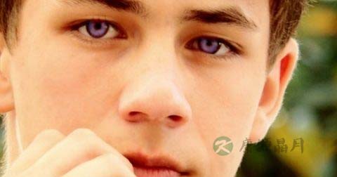 鼻子上长红包怎么回事 鼻子上长红包怎么回事