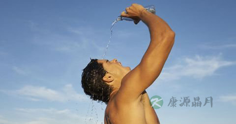 男人日常如何清理腋下污垢？