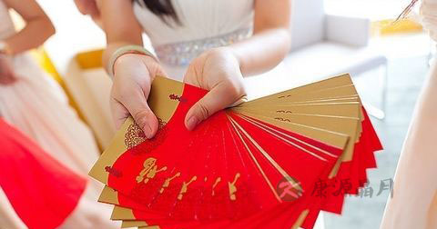 春节熬夜抢红包？如何去眼袋