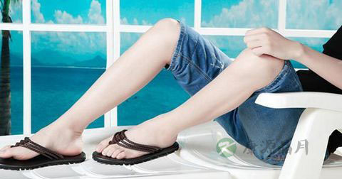 警惕:穿人字拖要注意什么 警惕:穿人字拖要注意什么