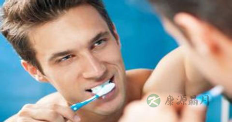 男人刷牙恶心怎么回事 男人刷牙恶心怎么回事