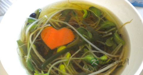 男子酒后划豪车 吃什么醒酒最快