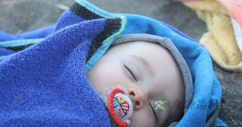 脐疝是怎么回事 脐疝是怎么回事