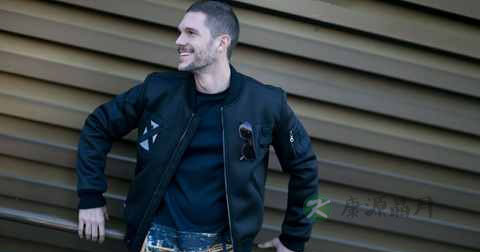 40岁的男人怎么穿衣服好看