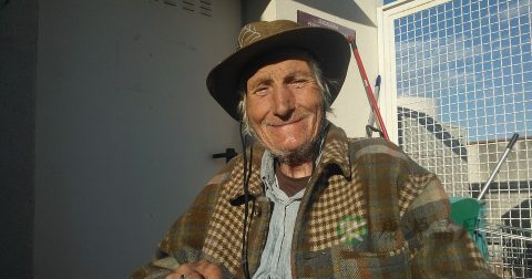 睾丸坠疼的原因