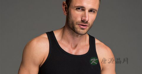 男性腋窝下疼痛是怎么回事