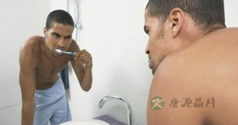男人刷牙恶心怎么回事 男人刷牙恶心怎么回事