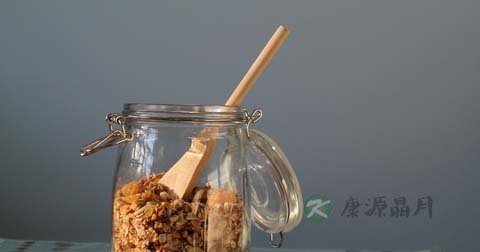 女人大汗淋漓是怎么回事