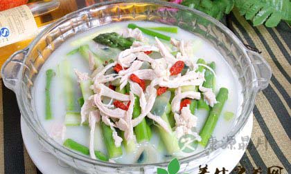 喝出白皙肌肤三大简单汤水