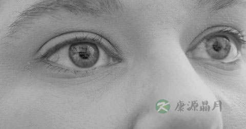 做了双眼皮手术后眼皮容易松弛吗