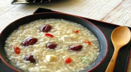 女性九个食疗方 吃出如玉红颜